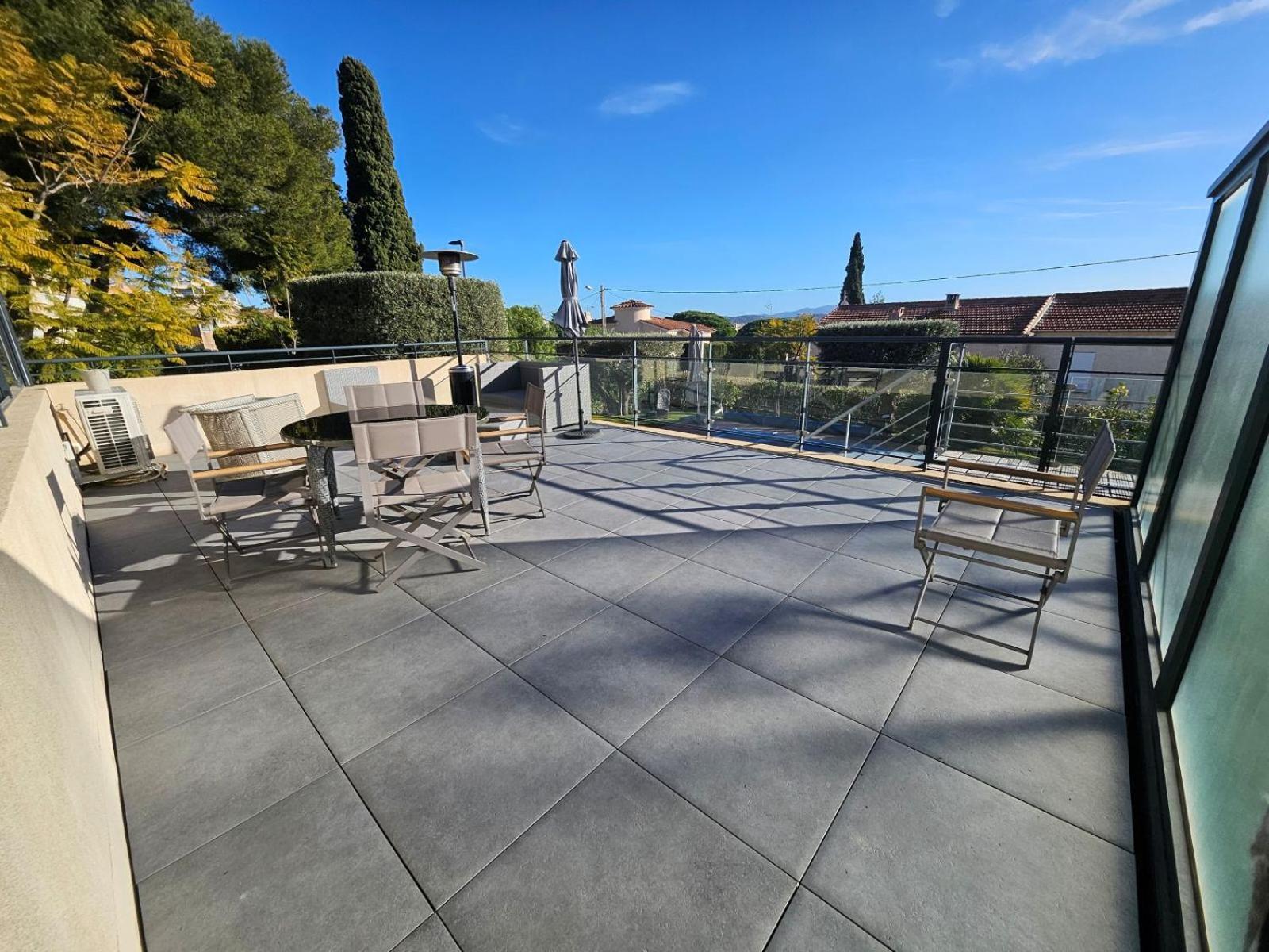 Petit Paradis A Bandol T4 Piscine Clim Parking Fibre Coffre-Fort Exterior foto